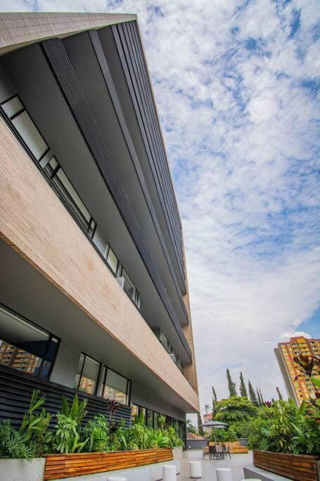 Floor Poblado, A/c, Coworking, Gym 1416 Apartment Medellin